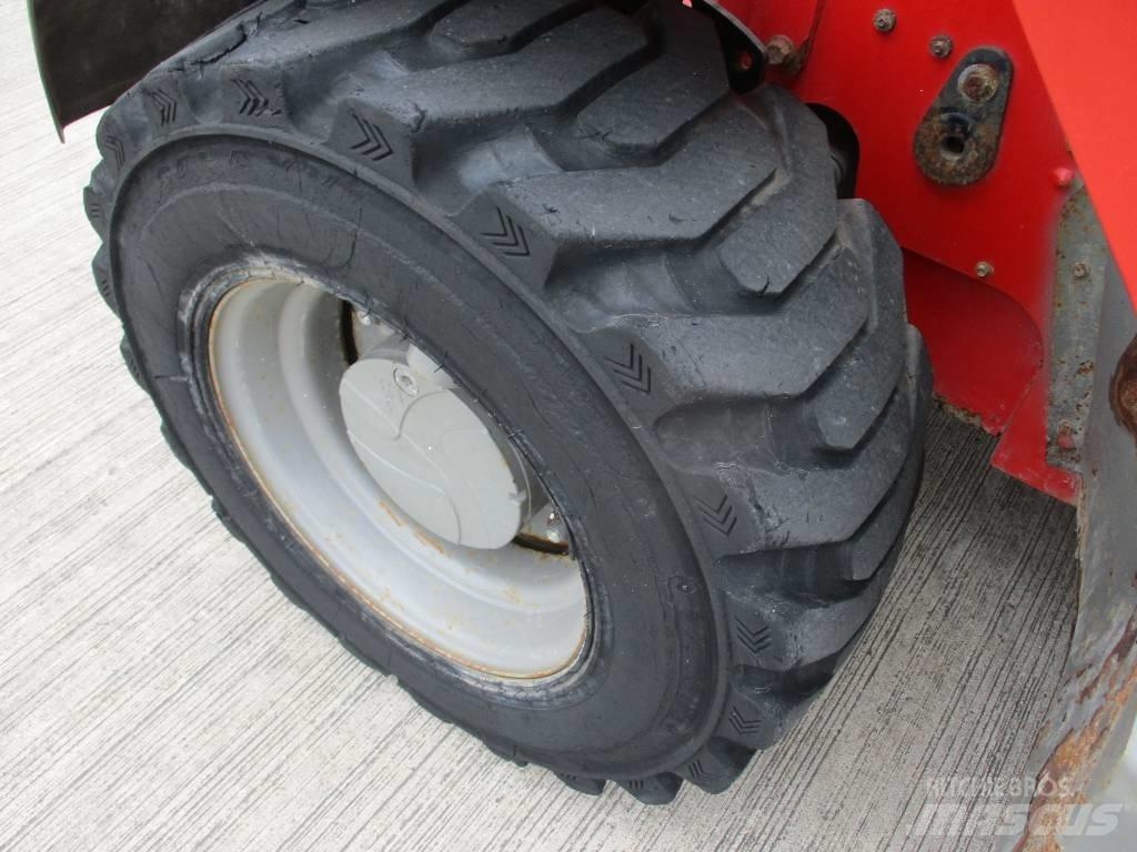 JCB 525-60 (656) Телескопични товарачи