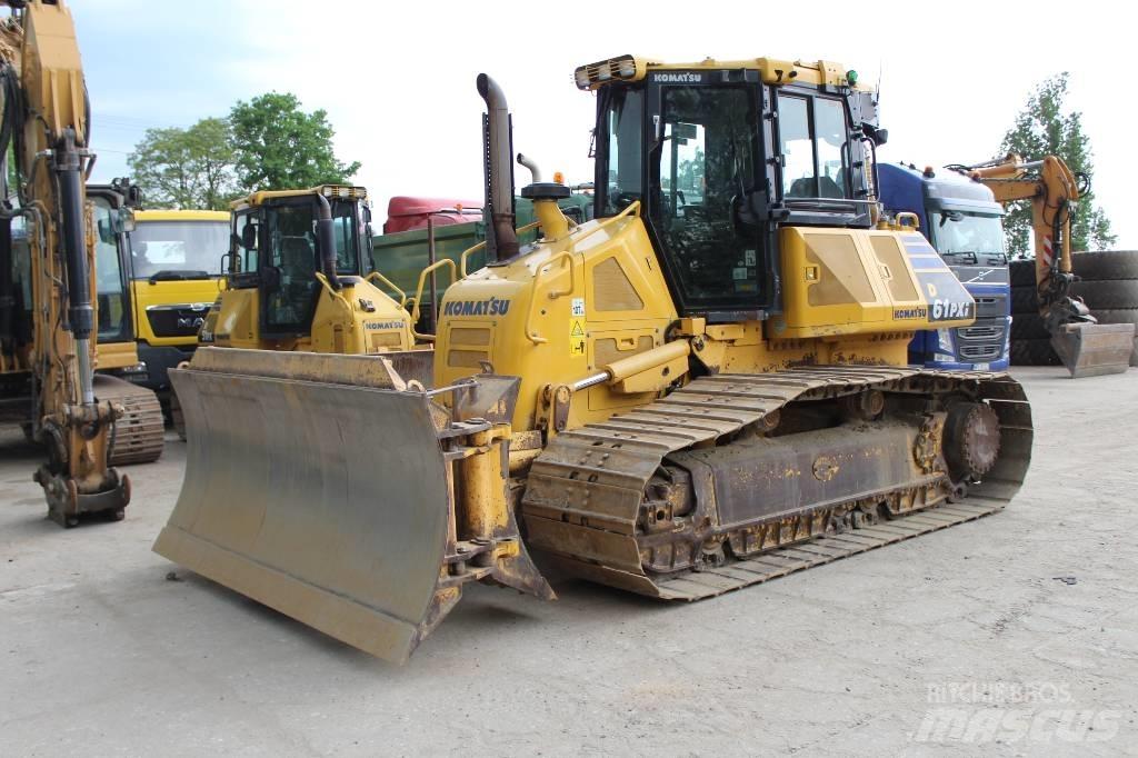 Komatsu D 61 PXI-23 Верижни булдозери

