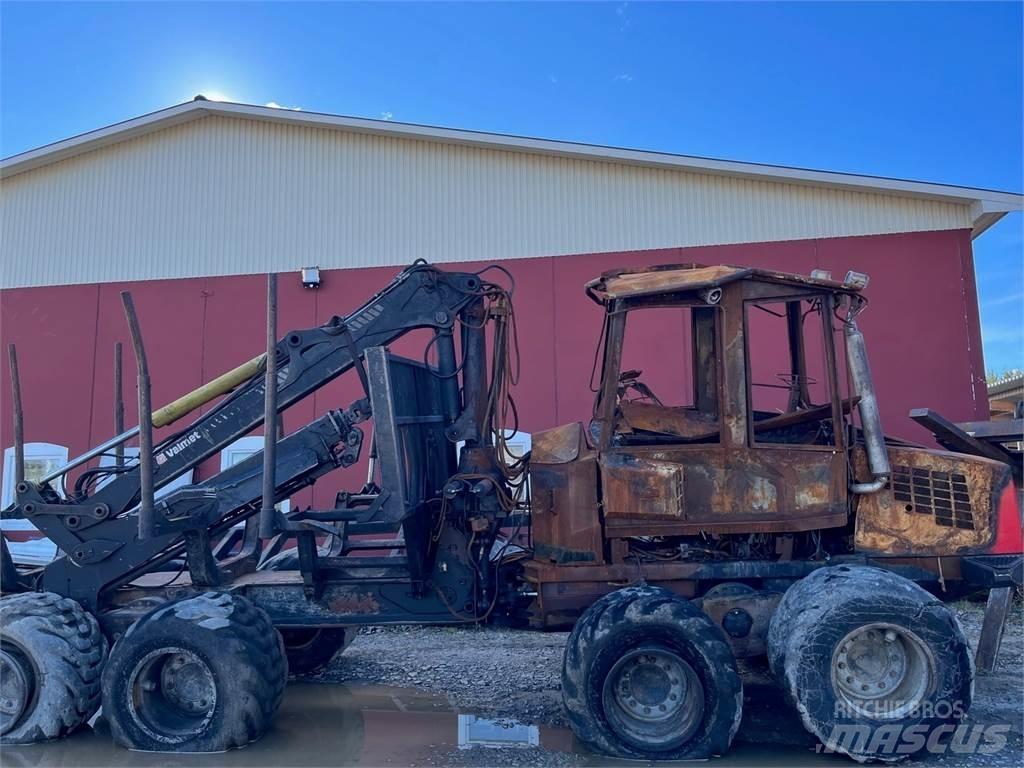 Komatsu 840TX Форуардери