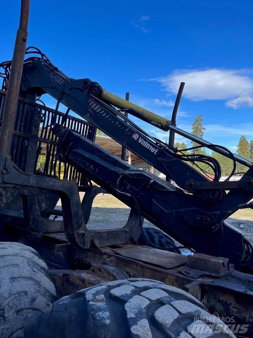 Komatsu 840TX Форуардери
