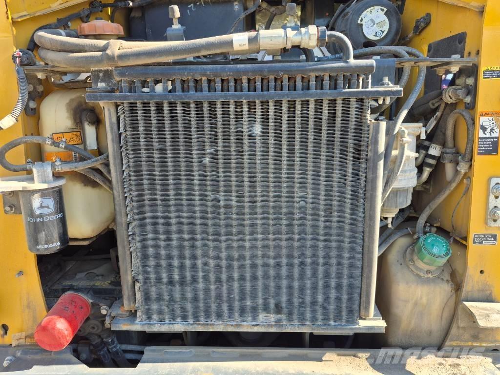 John Deere 312 Мини товарачи
