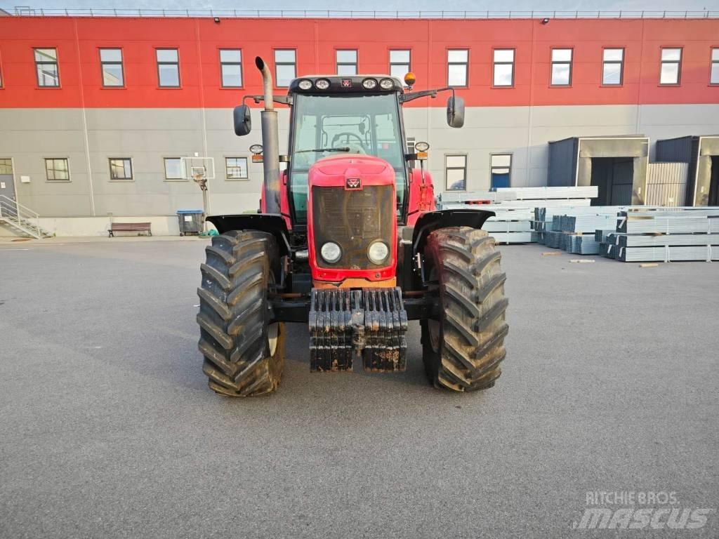 Massey Ferguson 6490 Трактори