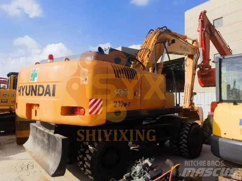 Hyundai 150W -7 Колесни екскаватори