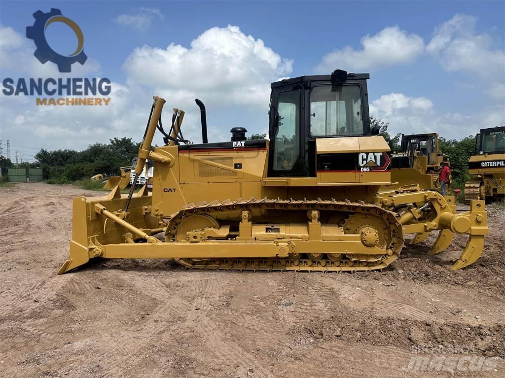 CAT D 6 G Верижни булдозери

