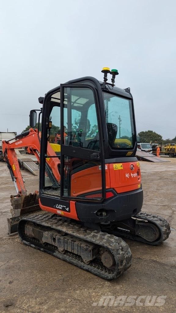 Kubota U 27-4 Мини екскаватори < 7 т