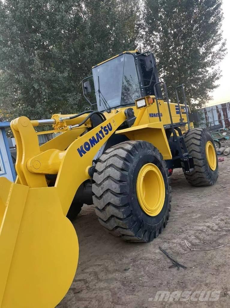 Komatsu WA 380 Колесни товарачи