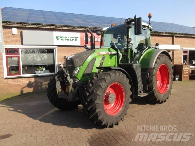 Fendt 718 GEN6 Трактори