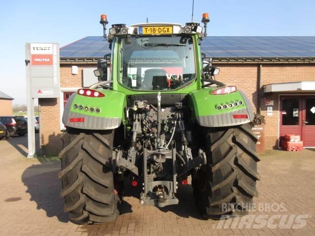 Fendt 718 GEN6 Трактори