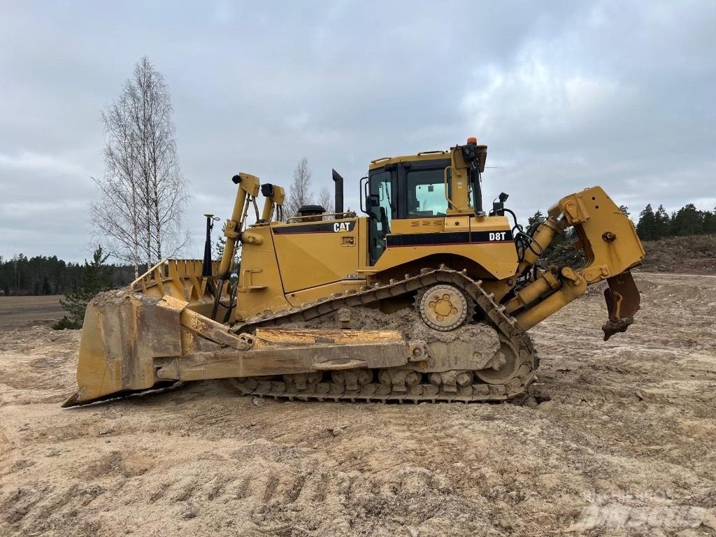CAT D 8 T Верижни булдозери
