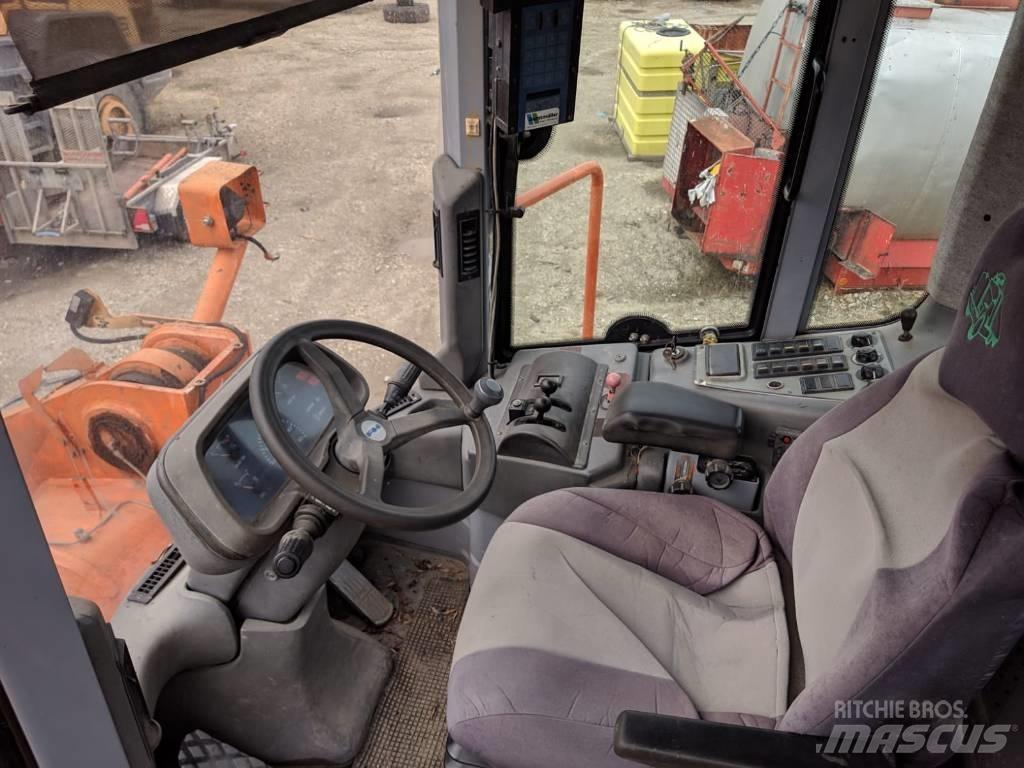Fiat-Hitachi W 270 Колесни товарачи