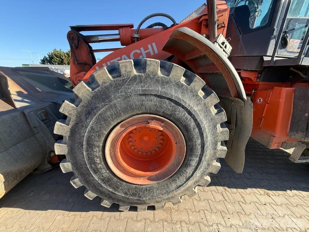 Hitachi ZW 310-6 Колесни товарачи