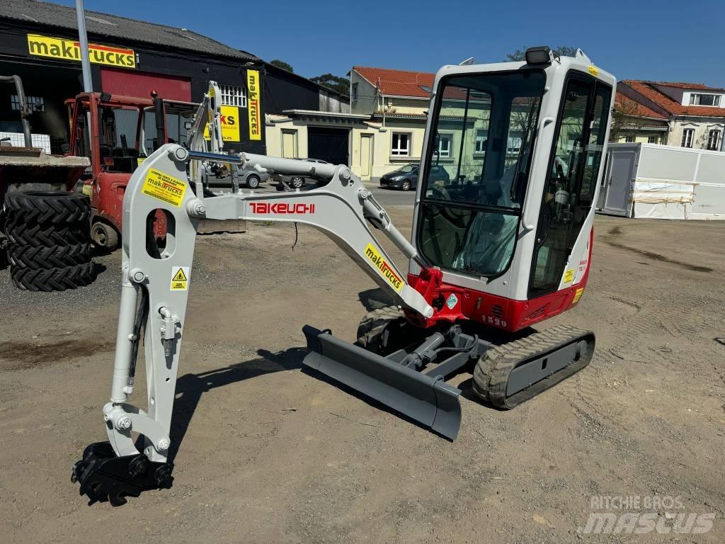 Takeuchi TB 216 Мини екскаватори < 7 т