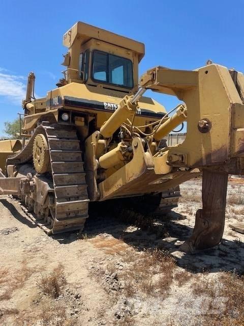 CAT D 9 L Верижни булдозери
