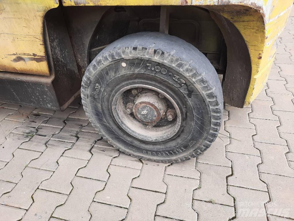 Hyster H4.50XM Дизелови камиони