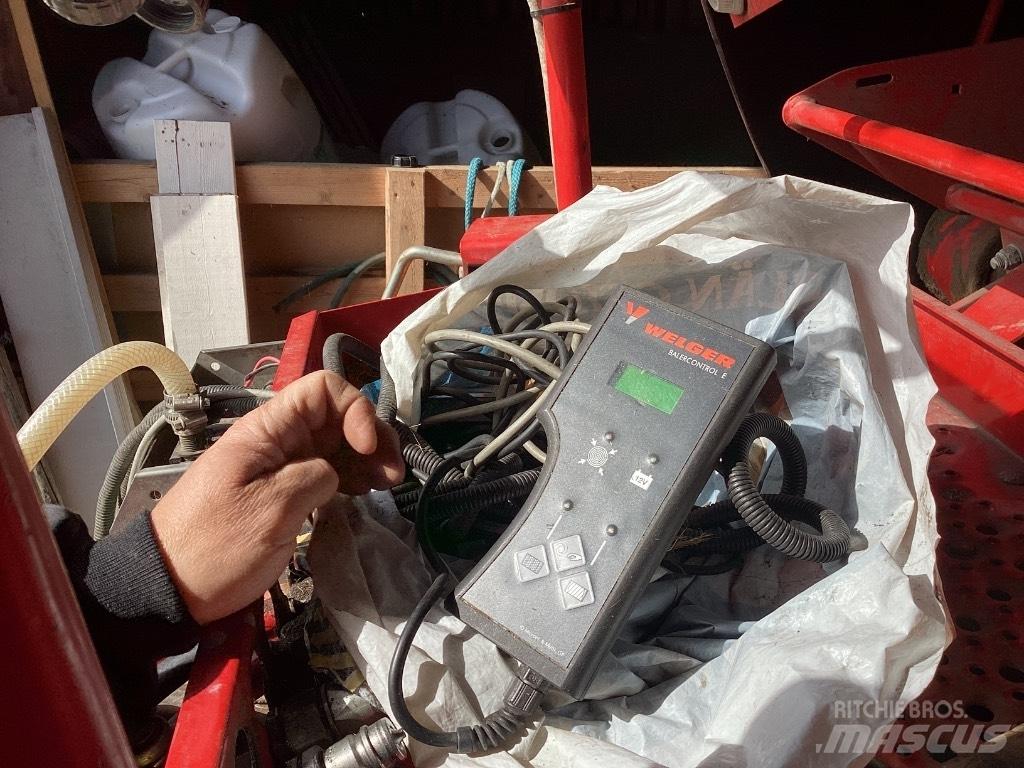 Lely RP 245 Сламопреси за кръгли бали
