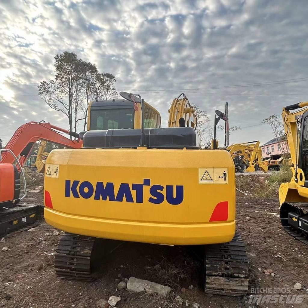 Komatsu PC 110 Средни екскаватори 7т - 12т