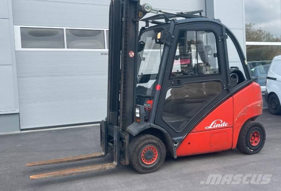 Linde H25 T Камиони с АГУ