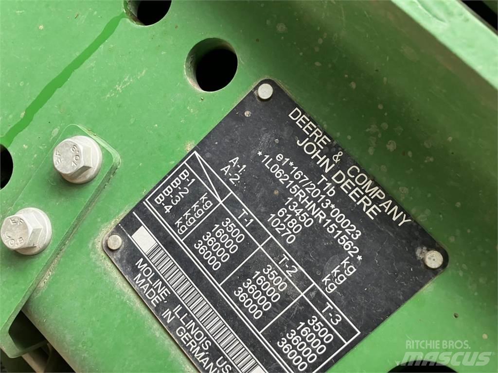John Deere 6215R Трактори