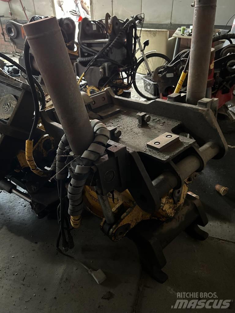 Engcon Tiltrotator Ротатори
