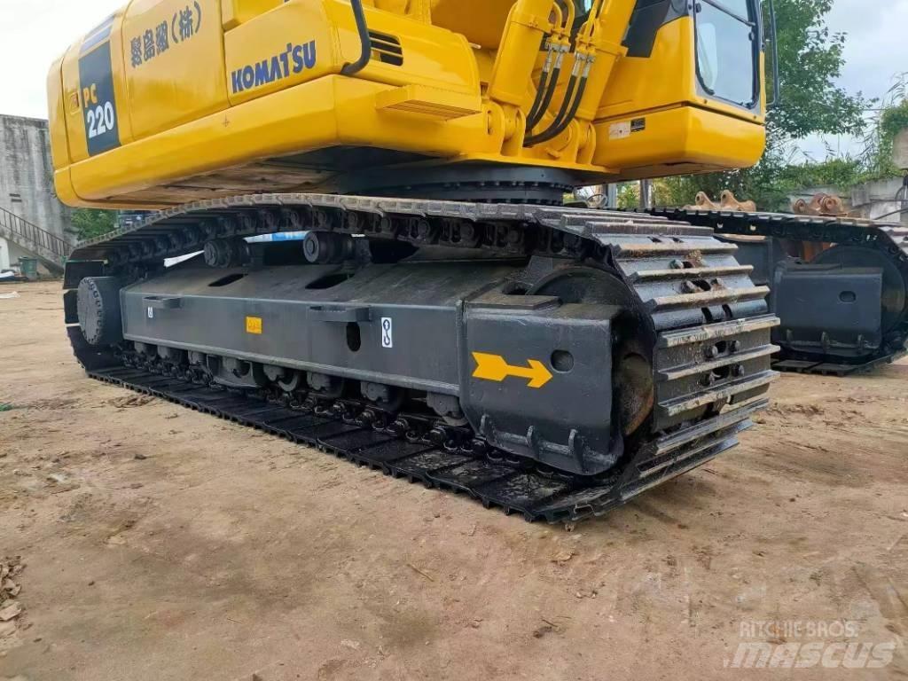 Komatsu PC 220 Верижен екскаватор