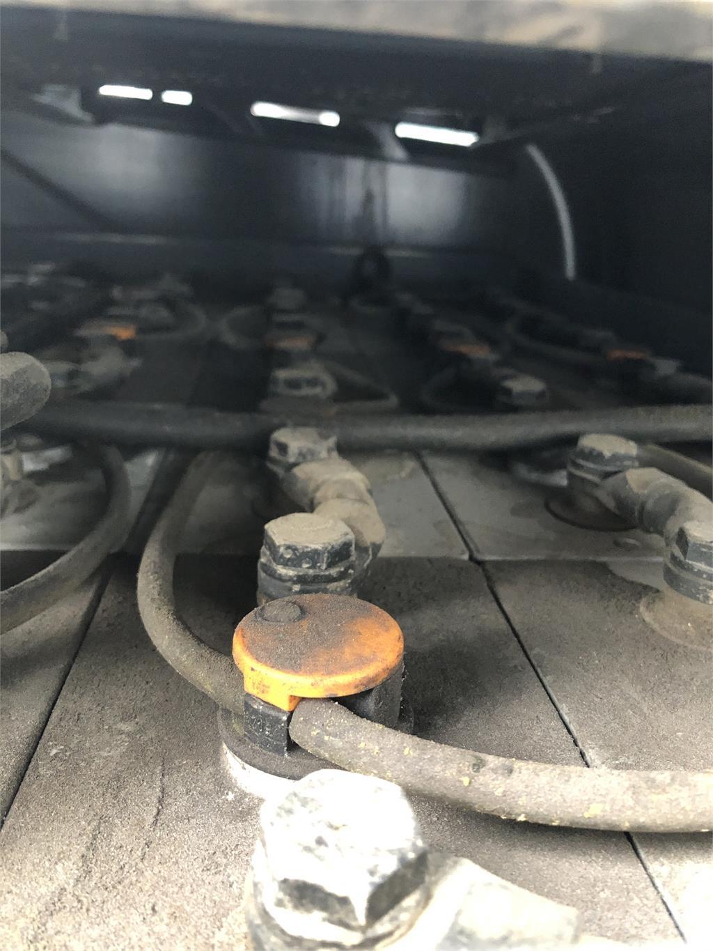 Still RX60-50/600 Електрически вилични кари-повдигачи