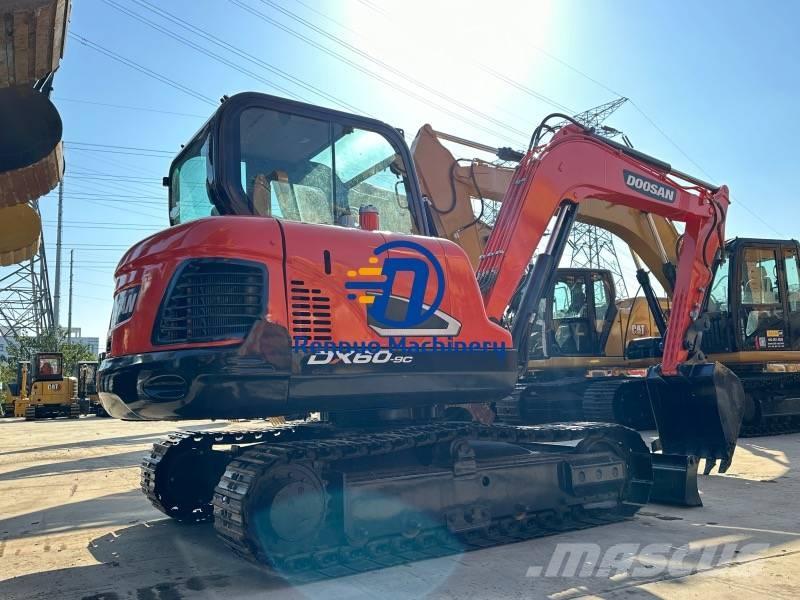 Doosan DX 60 Мини екскаватори < 7 т