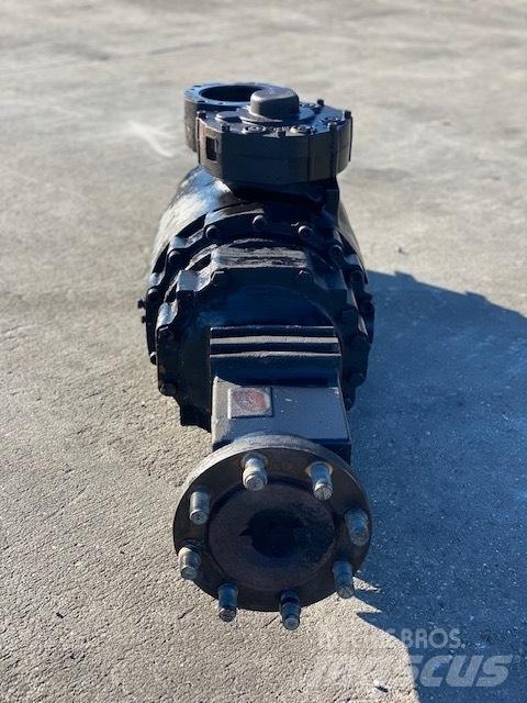 Hamm H13 i AXLES ZF Еднобарабанни ролки
