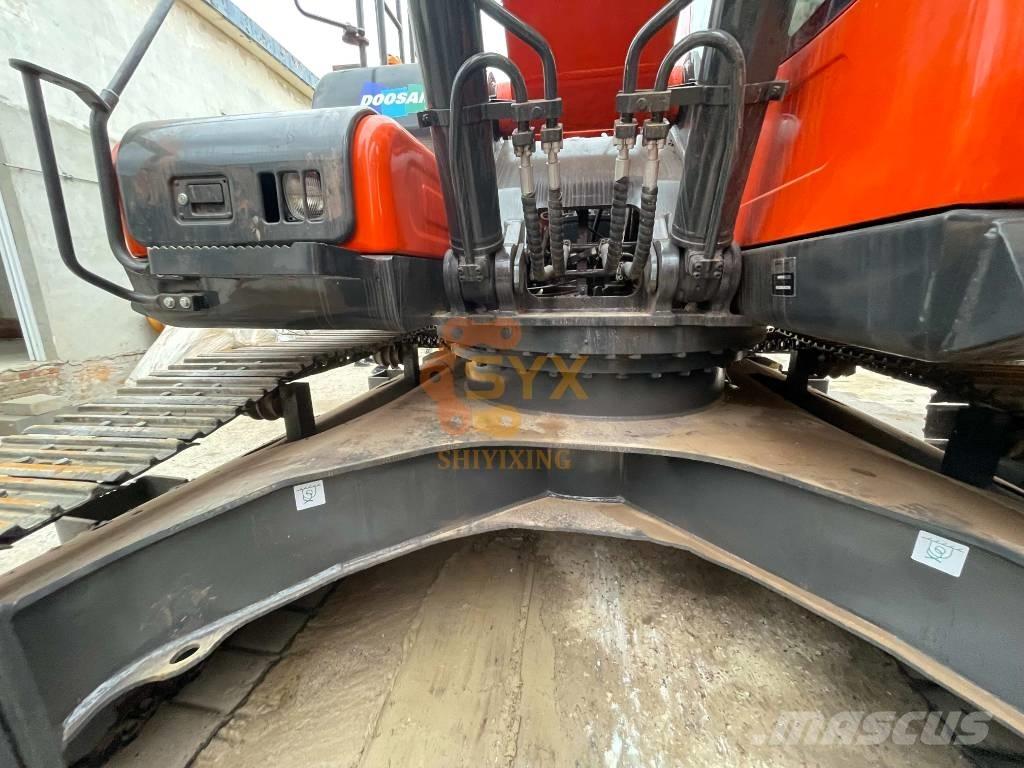 Doosan DX 300LCA Верижен екскаватор