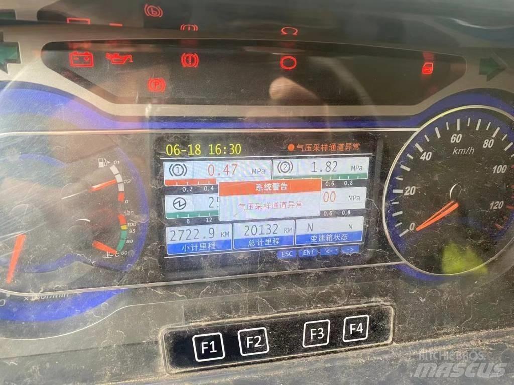 Sany STC1600 Всъдеходни кранове