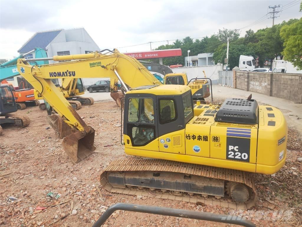 Komatsu PC220-7 Верижен екскаватор