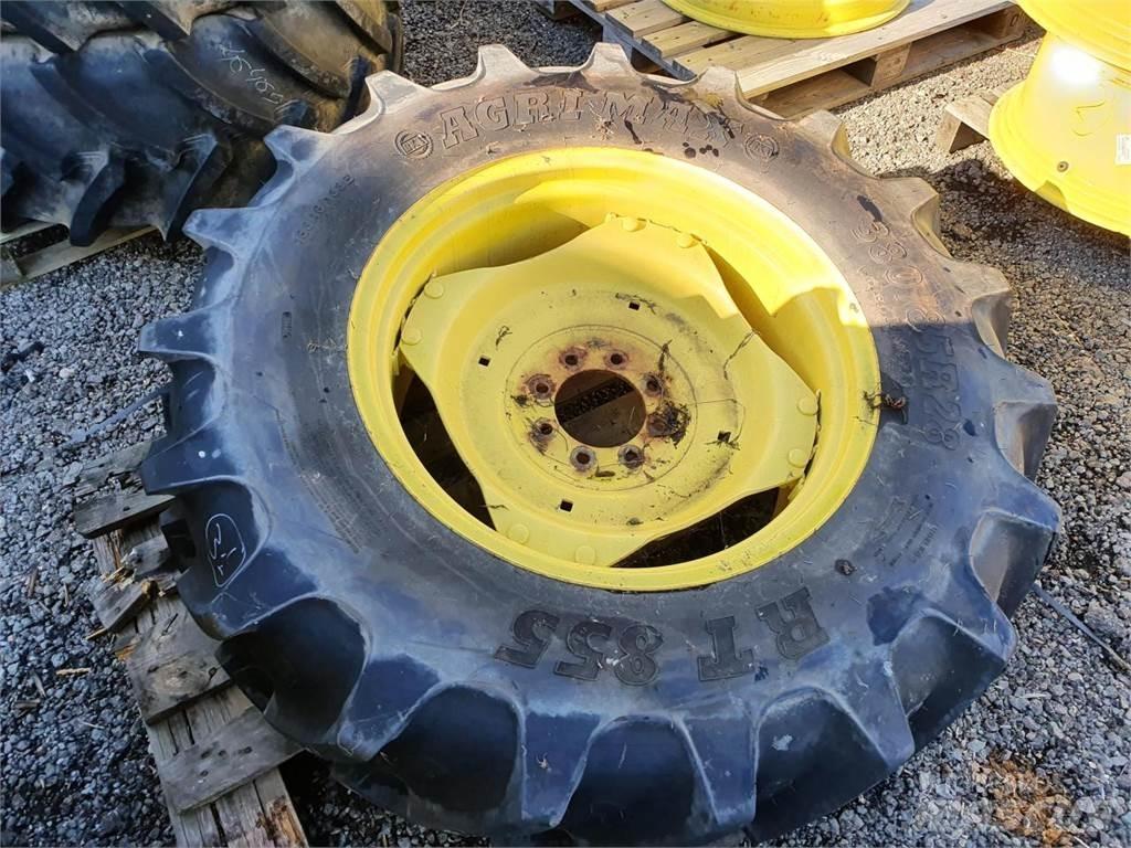 BKT 380/85R28 x2 Колелета/Гуми