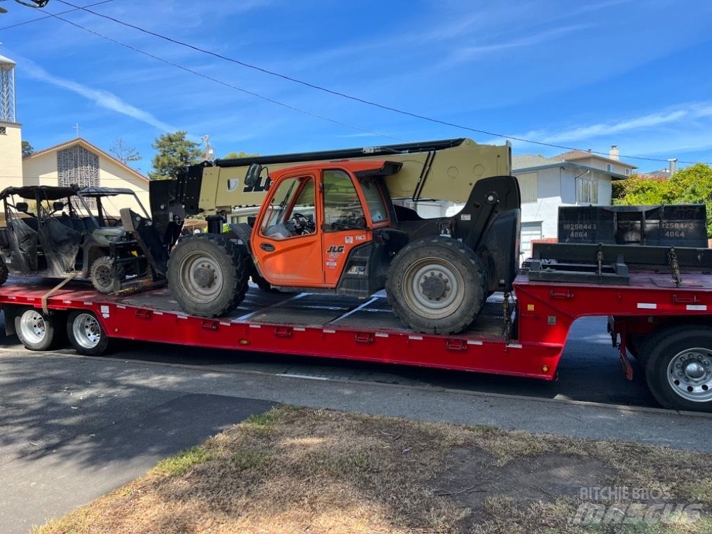 JLG 1255 Телескопични товарачи