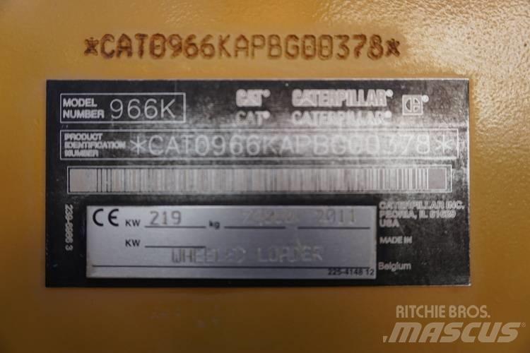 CAT 966K Колесни товарачи
