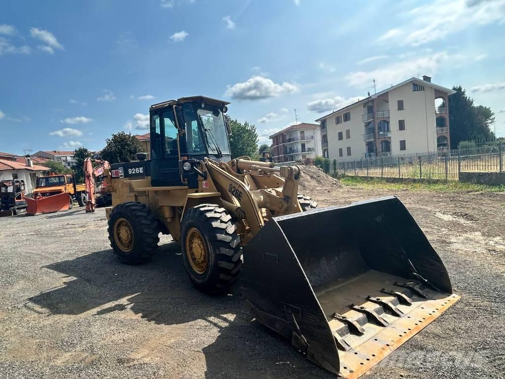 CAT 926 Колесни товарачи