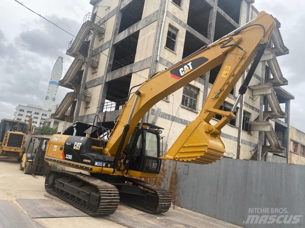 CAT 320 D Верижен екскаватор
