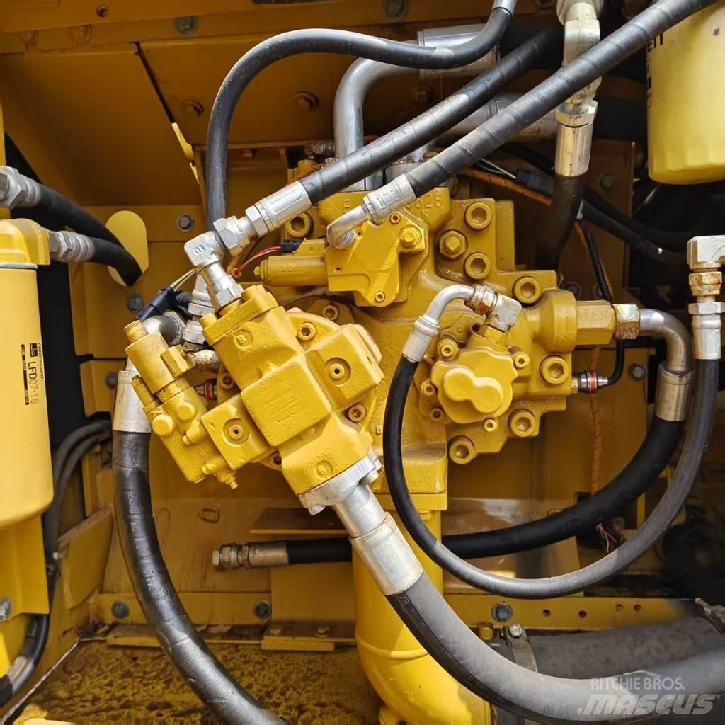 CAT 336 D Верижен екскаватор