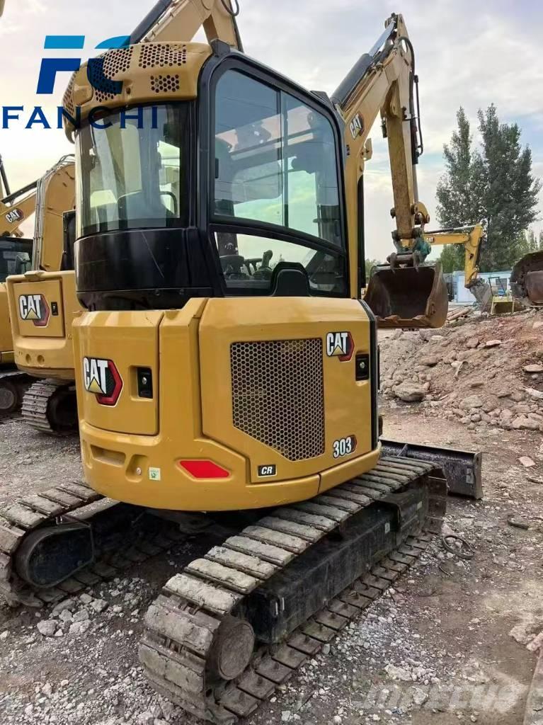 CAT 303 Верижен екскаватор