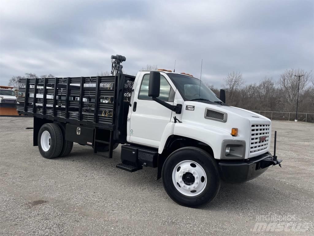 GMC T 7500 Автокранове