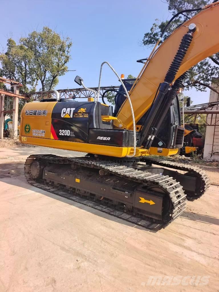 CAT 320 D2L Верижен екскаватор
