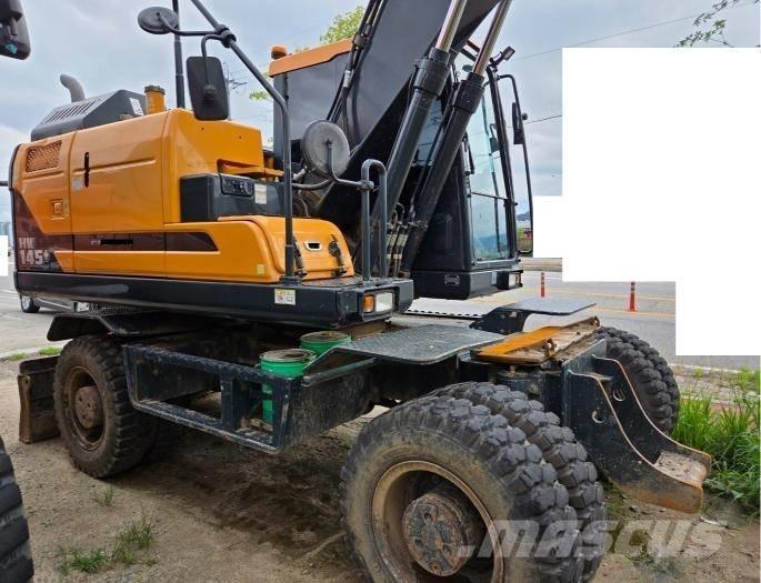 Hyundai HW 145 Колесни екскаватори