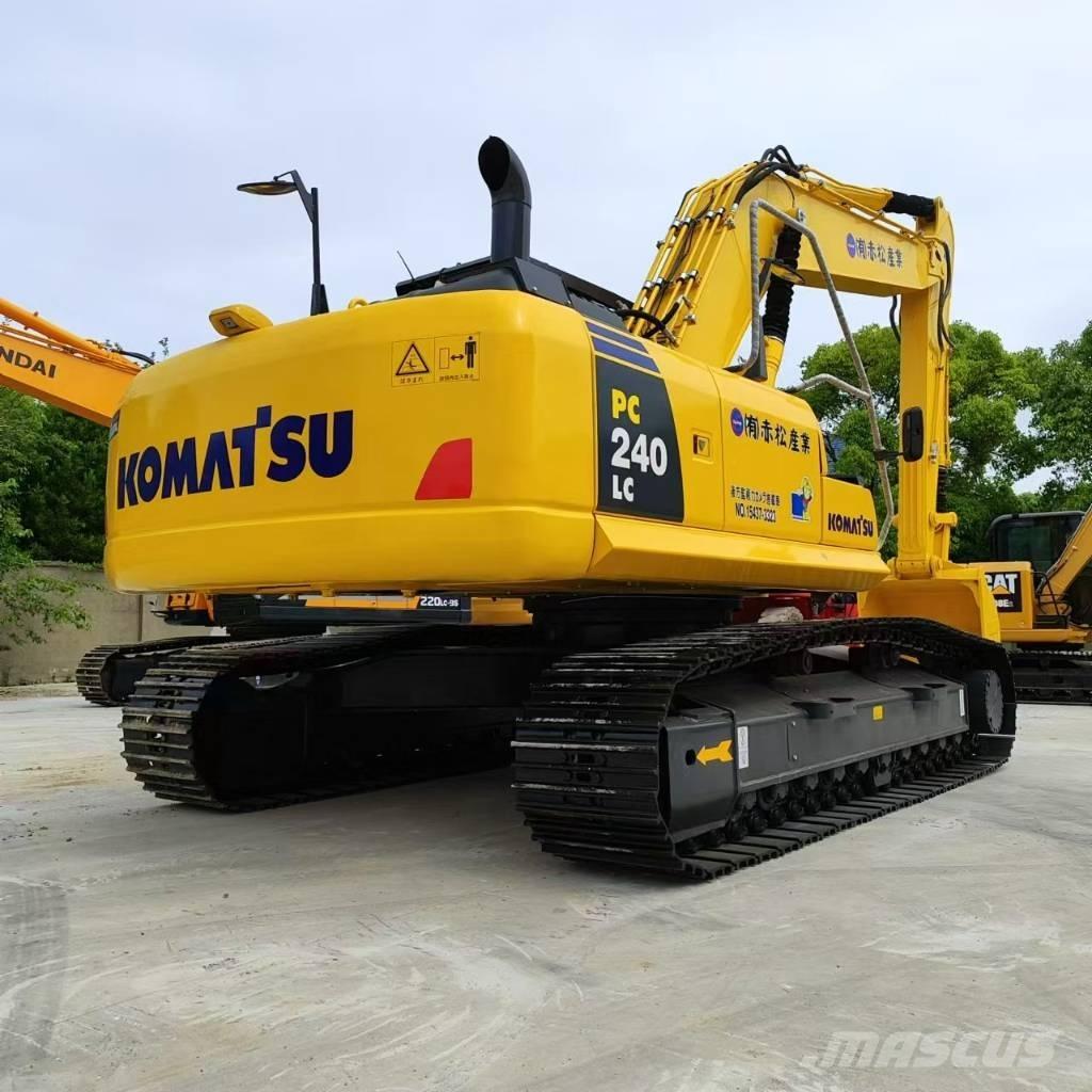 Komatsu PC 240 LC-8 Верижен екскаватор
