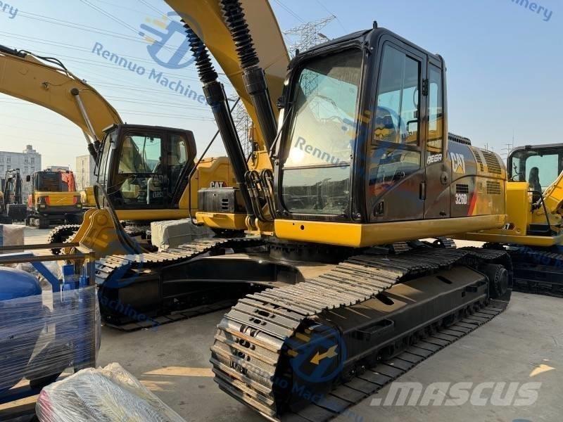 CAT 326D2 Верижен екскаватор