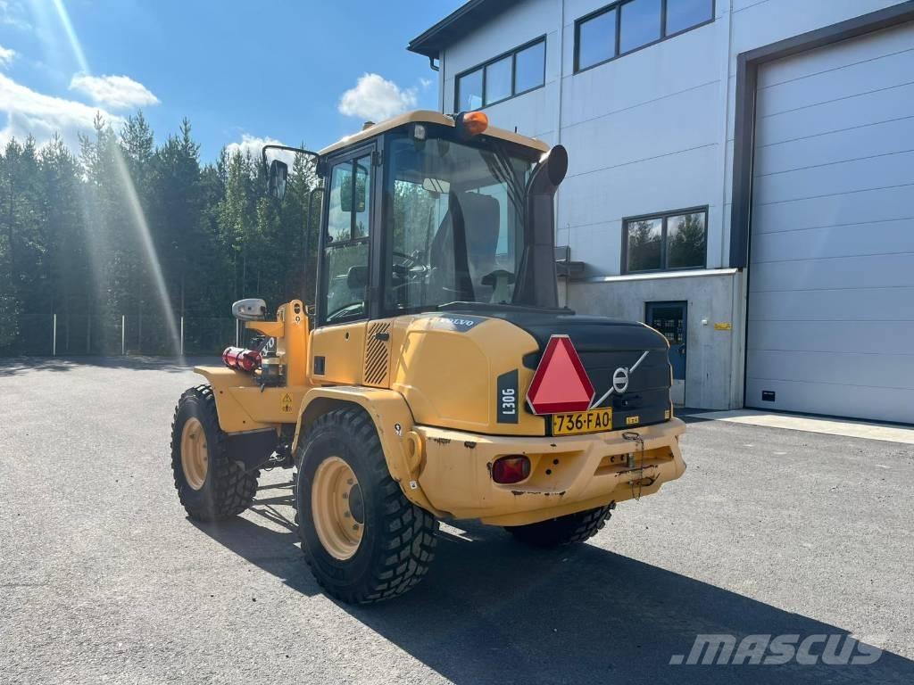 Volvo L 30 G Колесни товарачи