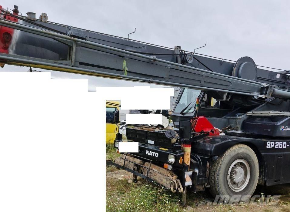 Kato KR 25 H V-2 Кранове за тежък терен