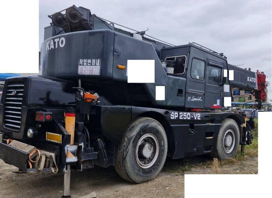 Kato KR 25 H V-2 Кранове за тежък терен