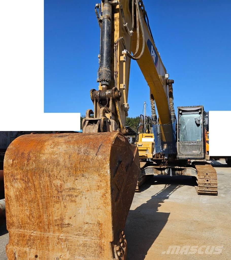 CAT 330FL Верижен екскаватор