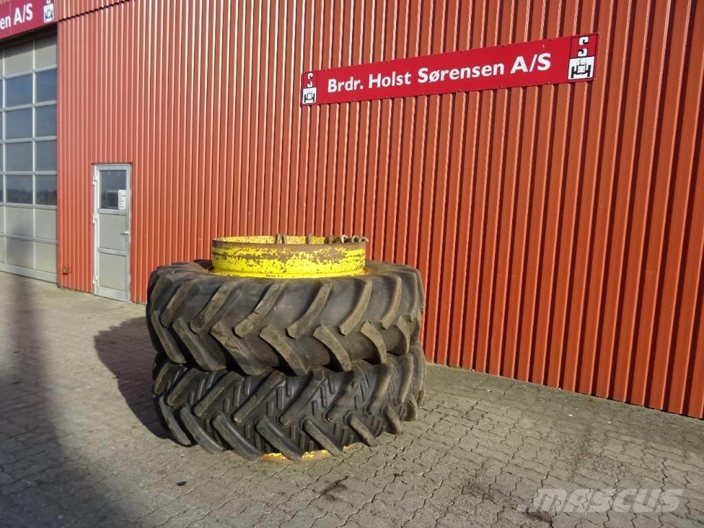 Goodyear 16.9-38 Колелета/Гуми