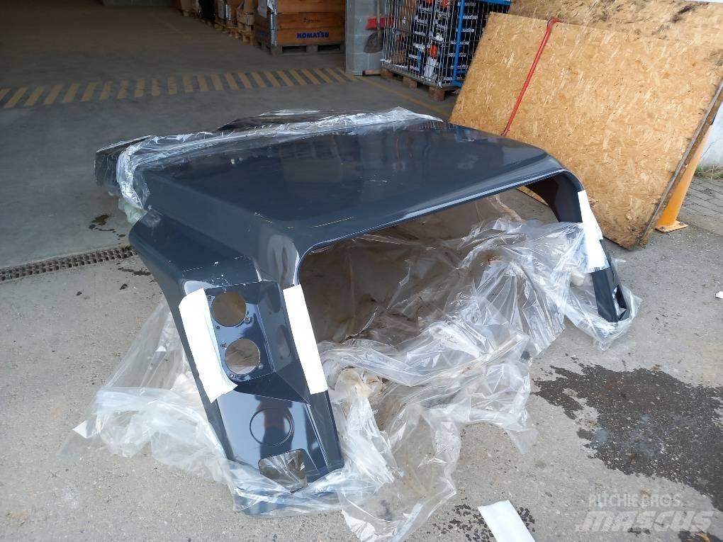 Komatsu HM400-3 HOOD Шаси