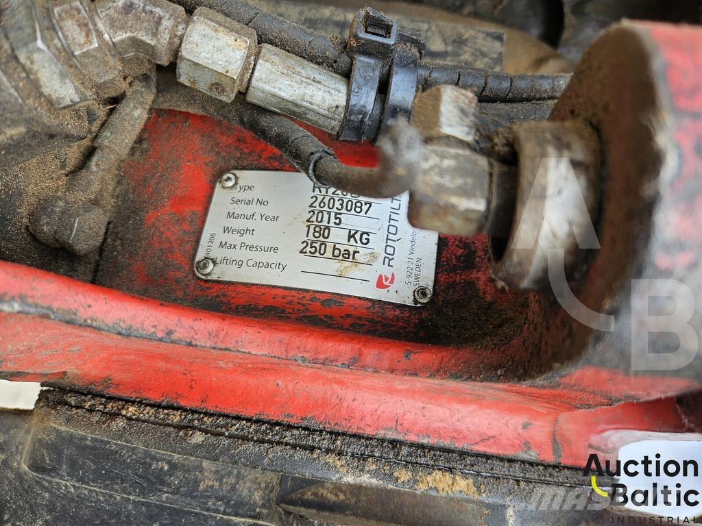 CAT 305.5E2CR Мини екскаватори < 7 т