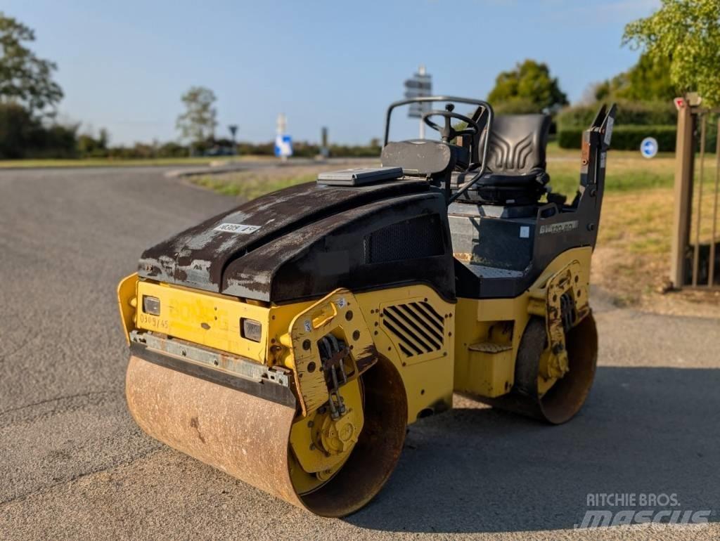Bomag BW 120 AD-4 Двойни барабанни ролки
